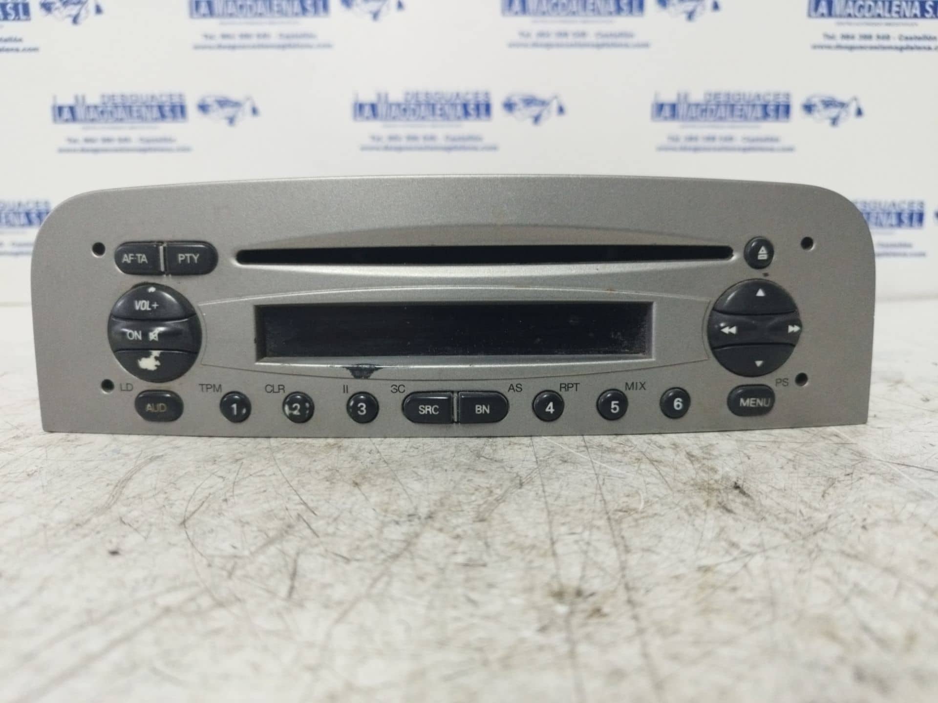 SISTEMA AUDIO / RADIO CD